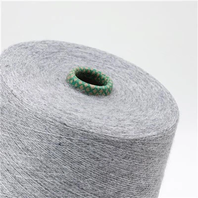 Fios de poliéster e nylon misturados